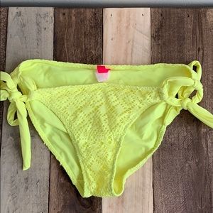 Women’s Victoria’s Secret Bikini